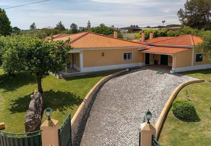 Villa i Alcobaca, Leiria, Alcobaca - € 690.000 | Ref: 121021135-174 - foto 1