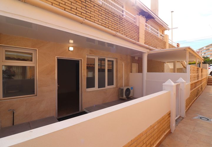 Leilighet i Torrevieja, Alicante, Torrevieja - € 254 950 | Ref: CSPX-85233 - foto 1