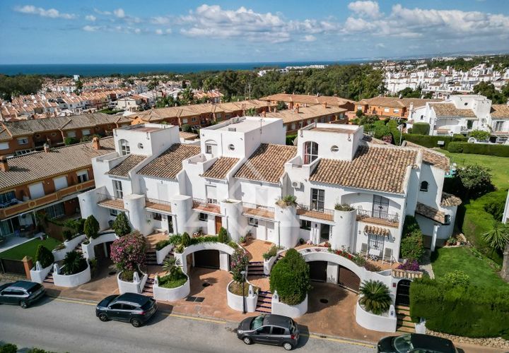 Rækkehus i El Paraiso, Malaga, El Paraiso - € 499.000 | Ref: MPS-0037 - foto 1