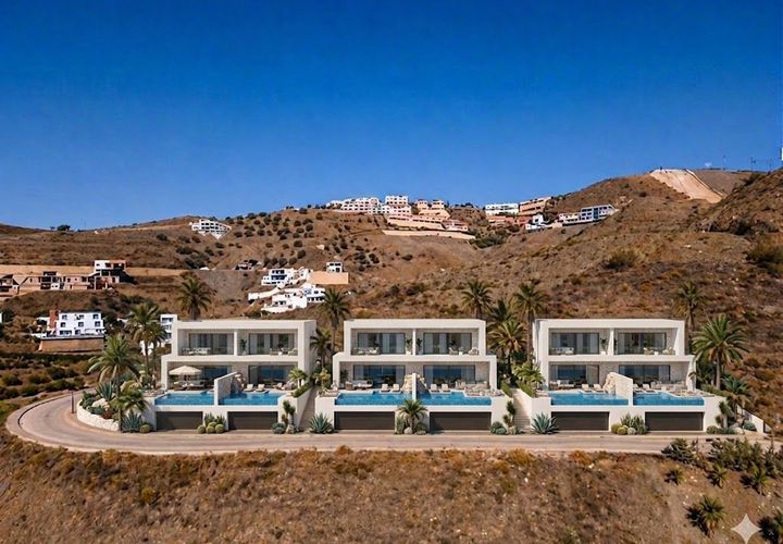 Helårsgrund i Nerja, Malaga, Nerja - € 1.500.000 | Ref: MLH1001 - foto 1