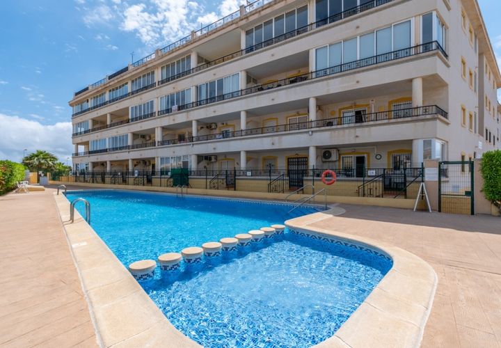 Lejlighed i Playa Flamenca, Alicante, Playa Flamenca - € 199.800 | Ref: THKJC-1221-994 - foto 1