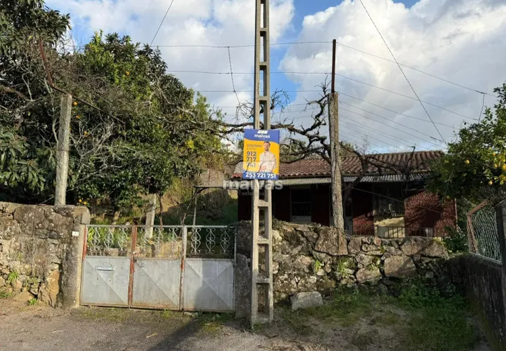 Villa i Vila Verde, Braga, Vila Verde - € 299.000 | Ref: A018-0164 - foto 1