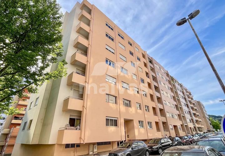 Apartament a Braga, Braga, Braga - € 875/mes | Ref: A005-0036 - foto 1