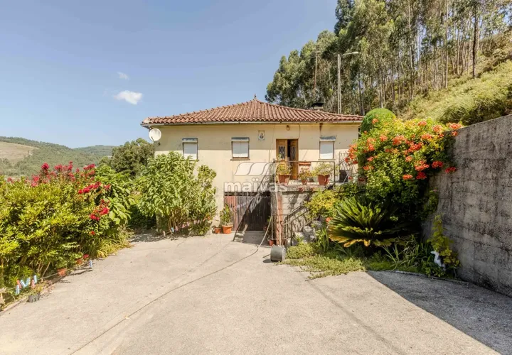 Villa i Vila Verde, Braga, Vila Verde - € 120.000 | Ref: A018-0005 - foto 1