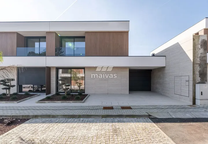 Villa a Vila Verde, Braga, Vila Verde - € 495.000 | Ref: A018-0171 - foto 1