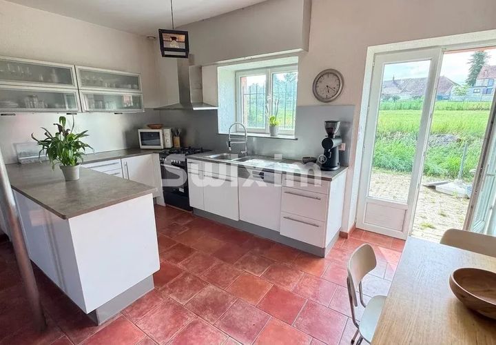 Villa a Athee, Mayenne, Athee - € 245.000 | Ref: 19356TF - foto 1