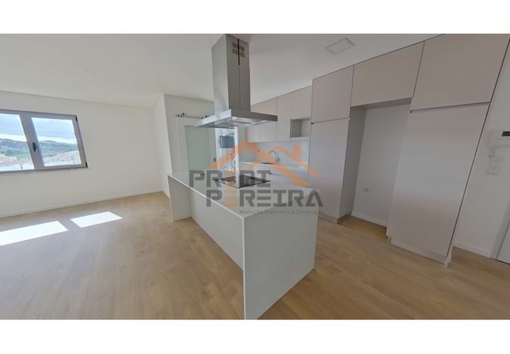 Leilighet i Camarate, Lisbon, Camarate - € 330 000 | Ref: PP5920 - foto 1