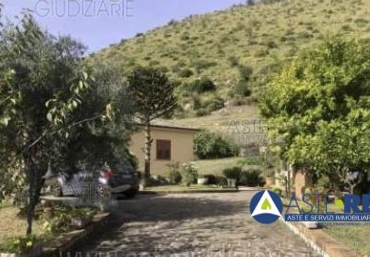 Villa i Maenza, Latina, Maenza - € 67.375 | Ref: 1540-LT20272 - foto 1