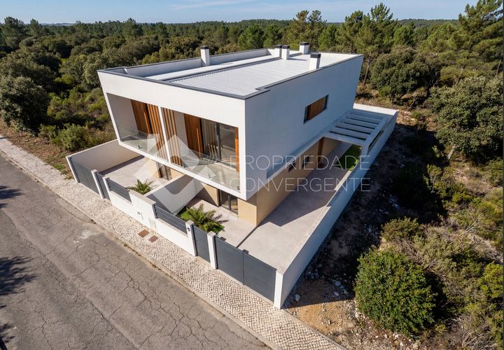 Villa i Seixal, Setubal, Seixal - € 435.000 | Ref: 409 - foto 1