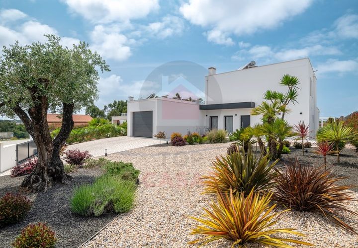 Villa i Caldas da Rainha, Leiria, Caldas da Rainha - € 700.000 | Ref: TOP2645A - foto 1