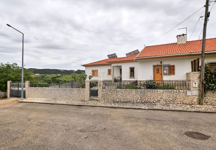 Villa i Mafra, Lisbon, Mafra - € 525.000 | Ref: C0283-01211 - foto 1