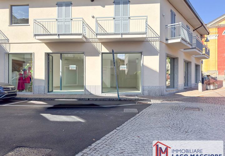 Erhvervsejendom i Ispra, Varese, Ispra - € 215.000 | Ref: LM 1822 - foto 1