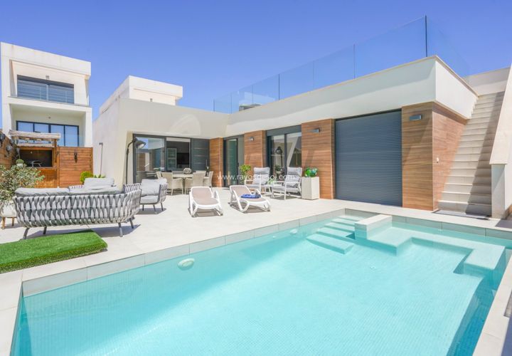 Villa i Benijofar, Alicante, Benijofar - € 690.000 | Ref: CB-83701 - foto 1