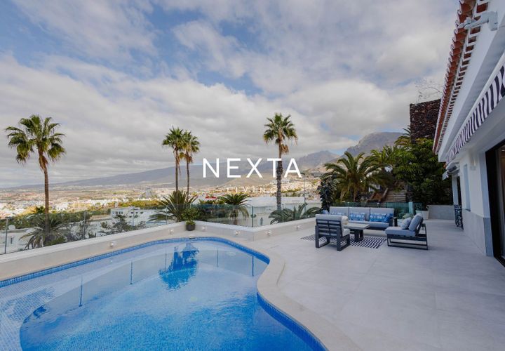 Villa i Adeje, Tenerife, Adeje - € 2.490.000 | Ref: 1142 - foto 1