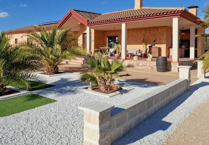 Villa i Pinoso, Alicante, Pinoso - € 399.995 | Ref: IZ-565-EXIZ - foto 1