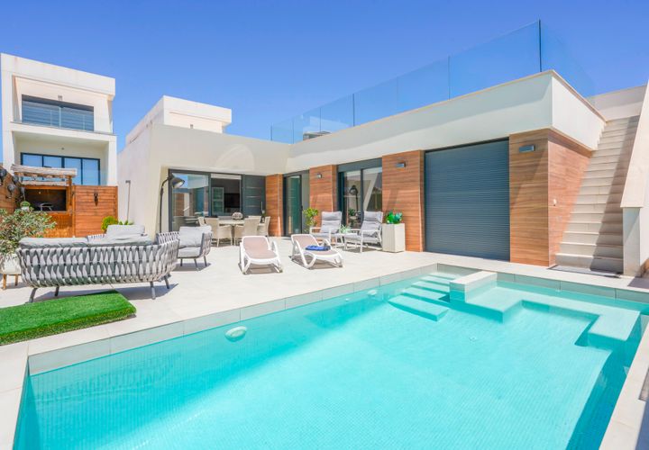 Villa i Benijofar, Alicante, Benijofar - € 690.000 | Ref: QK-28063 - foto 1