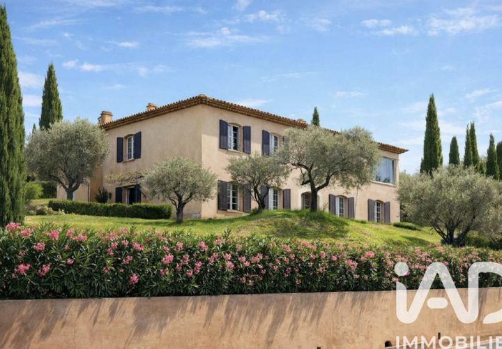 Landejendom i Sainte-Maxime, Var, Sainte-Maxime - € 3.150.000 | Ref: 61968 - foto 1
