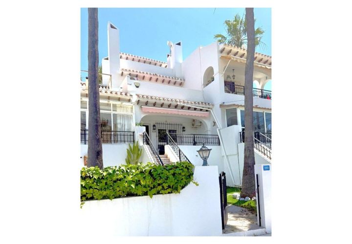 Rækkehus i Orihuela Costa, Alicante, Orihuela Costa - € 265.000 | Ref: AM-02259/8919 - foto 1