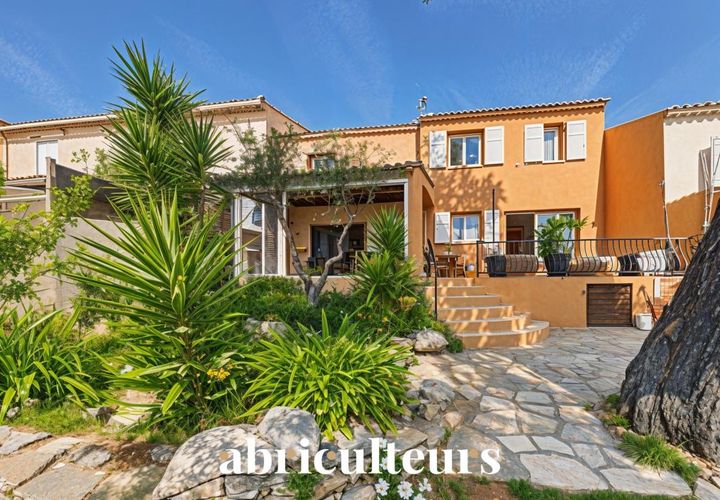 Villa i Cassis, Bouches-du-Rhone, Cassis - € 870.000 | Ref: PFVM210514113260_4 - foto 1
