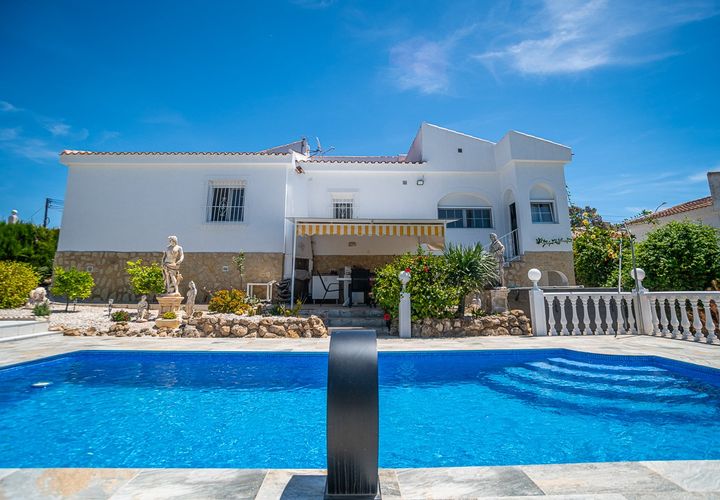 Villa i La Marina, Alicante, La Marina - € 540.000 | Ref: 13830 - foto 1