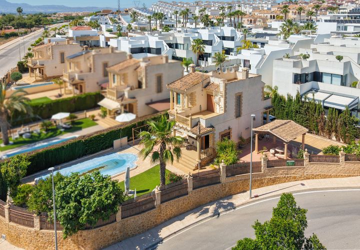 Villa i La Marina, Alicante, La Marina - € 409.000 | Ref: NS1785 - foto 1