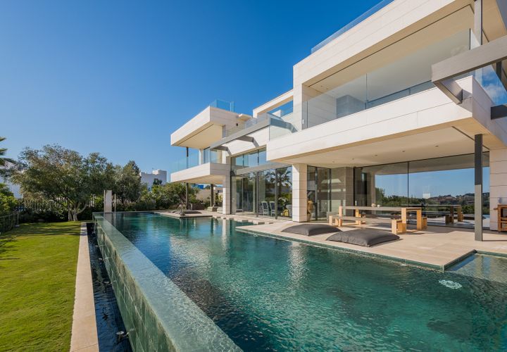 Villa i Marbella, Malaga, Marbella - € 6 850 000 | Ref: BHHS1073 - foto 1