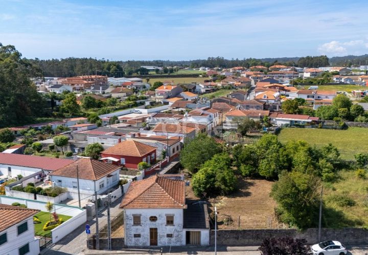 Villa en Vila do Conde, Porto, Vila do Conde - € 349.000 | Ref: ZMPT589062 - photo 1