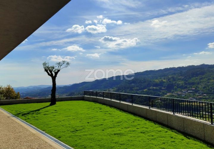 Haus in Amarante, Porto, Amarante - € 3.000/Monat | Ref: ZMPT589078 - Foto 1