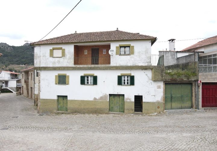 Villa a Vila Flor, Braganca, Vila Flor - € 75.000 | Ref: CM8 - foto 1
