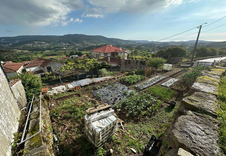 Helårsgrund i Barroselas, Viana do Castelo, Barroselas - € 57.500 | Ref: C0256-03483 - foto 1
