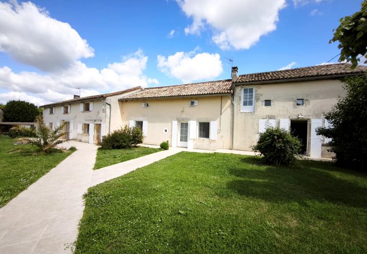 Villa a Brux, Vienne, Brux - € 245.000 | Ref: 9209JL - foto 1