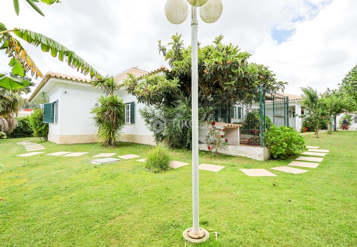 Villa i Corroios, Setubal, Corroios - € 1 430 000 | Ref: 20260518-2 - foto 1