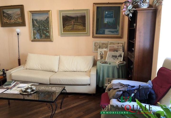 Villa a Ragusa, Ragusa, Ragusa - € 400/mes | Ref: 9aa5 - foto 1