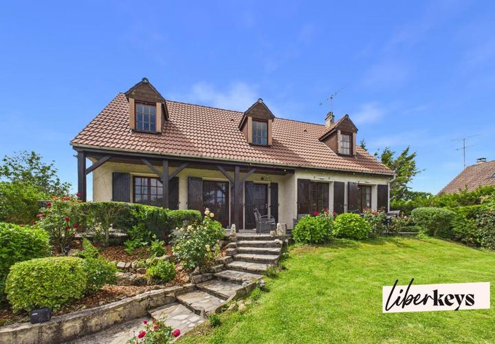 Villa i Longpont-sur-Orge, Essonne, Longpont-sur-Orge - € 369.000 | Ref: DOM30819 - foto 1