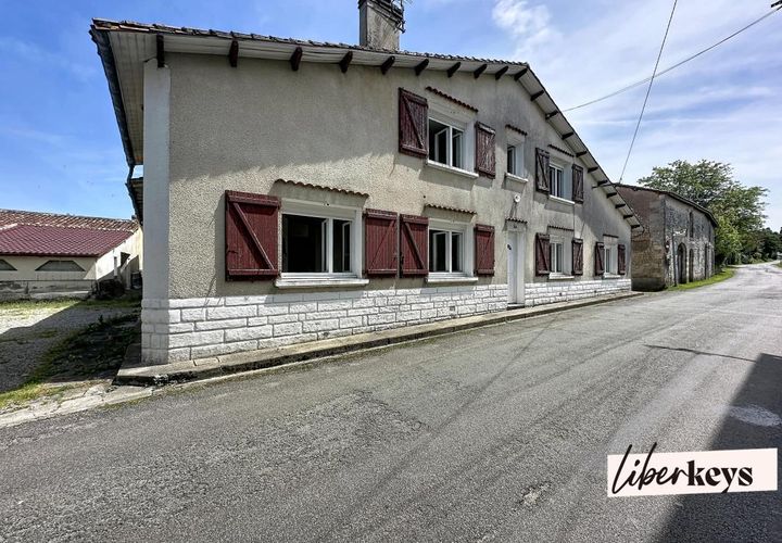 Landsbyhus i Deviat, Charente, Deviat - € 56.000 | Ref: DOM32260 - foto 1