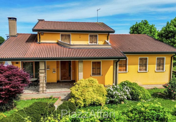 Villa a Brugine, Padua, Brugine - € 480.000 | Ref: BRUC54 - foto 1