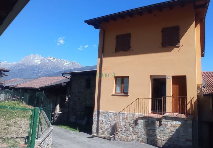 Villa i Malonno, Brescia, Malonno - € 150.000 | Ref: 9618 - foto 1
