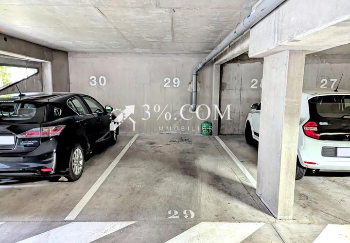Parkeringsplads i Roubaix, Nord, Roubaix - € 10.000 | Ref: 127_V1060064081 - foto 1