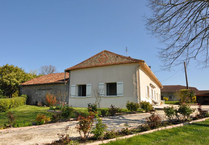 Villa a Aubeterre-sur-Dronne, Charente, Aubeterre-sur-Dronne - € 230.050 | Ref: BVI84810 - foto 1