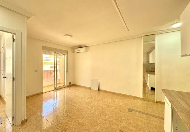 Leilighet i Torrevieja, Alicante, Torrevieja - € 137 500 | Ref: MLSC6046418 - foto 1