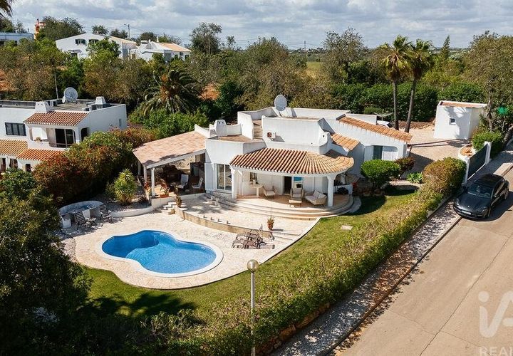 Byhus i Albufeira, Faro, Albufeira - € 940.000 | Ref: 139189 - foto 1
