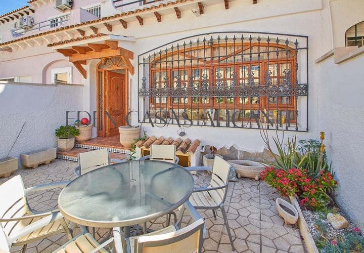 Villa a El Campello, Alicante, El Campello - € 332.000 | Ref: 01498/8734 - foto 1