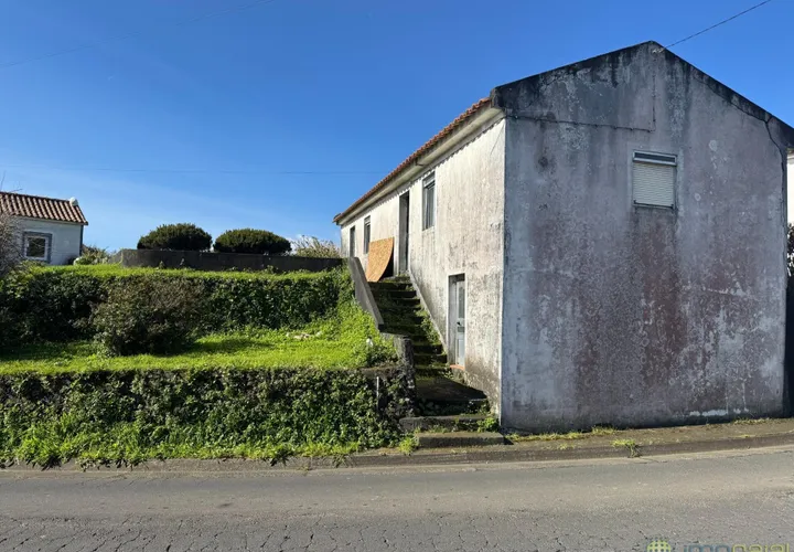 Byhus i Horta, Faial, Horta - € 90.000 | Ref: 1168 - foto 1