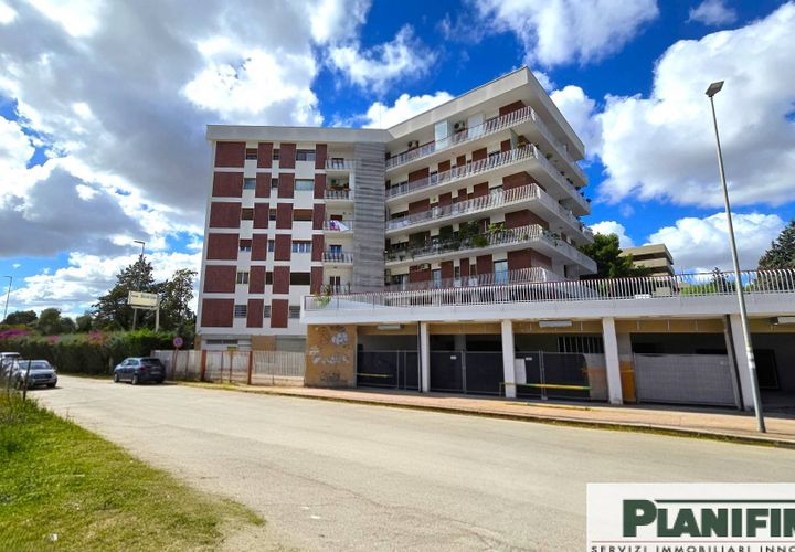 Erhvervsejendom i Bari, Bari, Bari - € 260.000 | Ref: LUZZATTIPT - foto 1