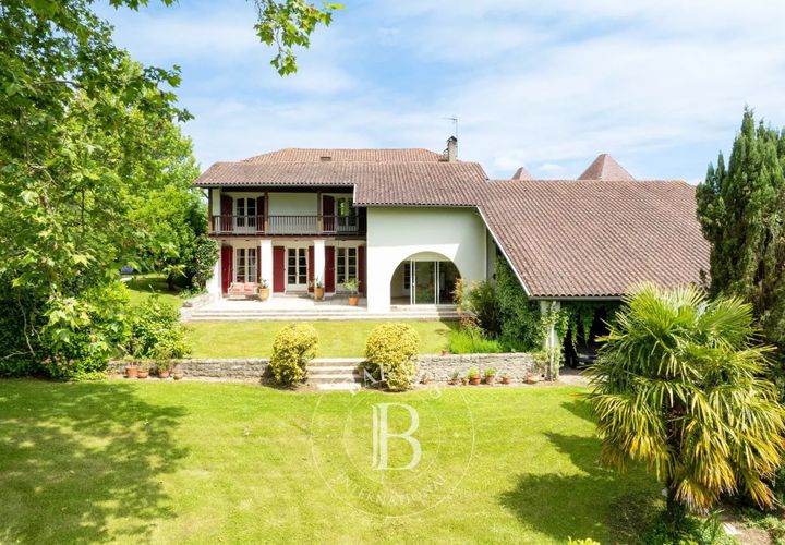 Villa i Urt, Pyrenees-Atlantiques, Urt - € 1.470.000 | Ref: M1877 - foto 1
