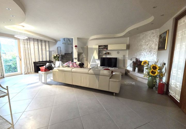 Villa i Capannori, Lucca, Capannori - € 1.500.000 | Ref: A3435 - foto 1