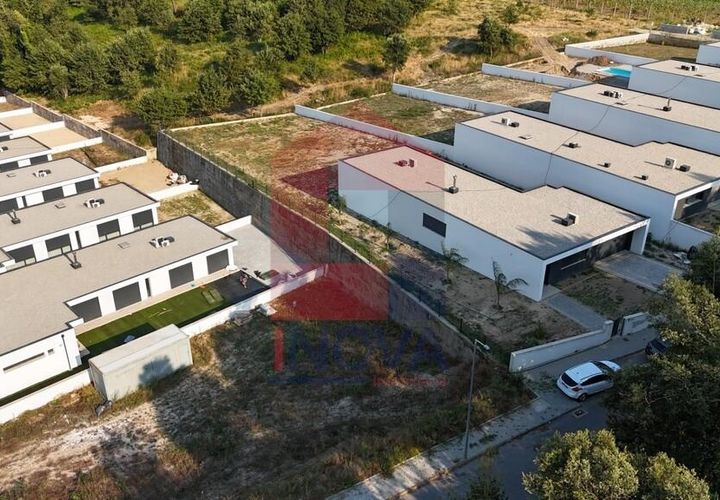 Byhus i Vila Verde, Braga, Vila Verde - € 399.000 | Ref: 08674 - foto 1