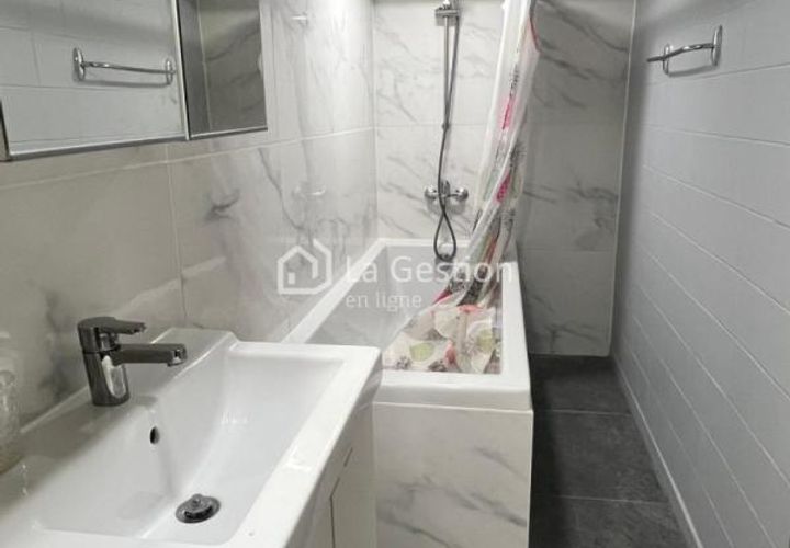 Villa a Valentigney, Doubs, Valentigney - € 690/mes | Ref: 290234 - foto 1