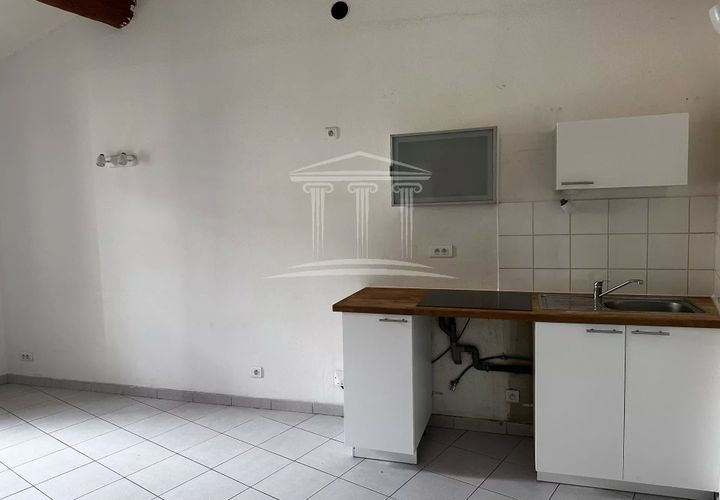 Apartament a Sorgues, Vaucluse, Sorgues - € 492/mes | Ref: 168 - foto 1