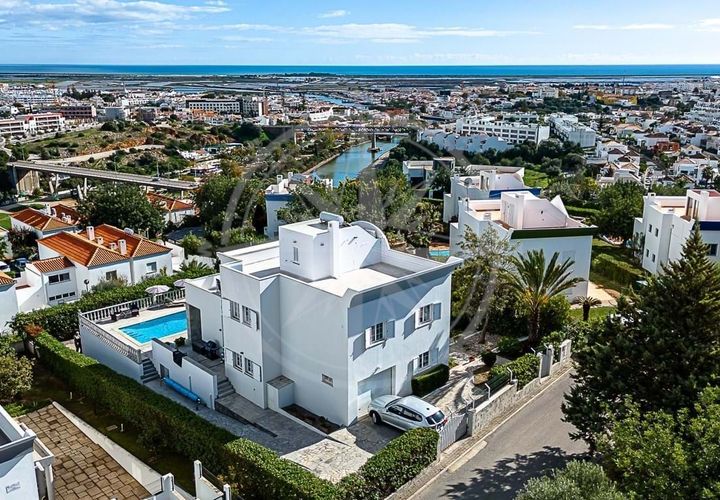 Villa i Tavira, Faro, Tavira - € 1.350.000 | Ref: V-RAM-3 - foto 1